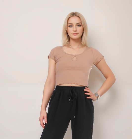 Lettuce Edge Keyhole Tee